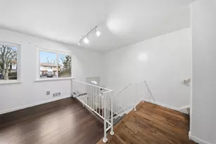 19 Red Barn Ln, Middletown, NY 10940 - Photo 4