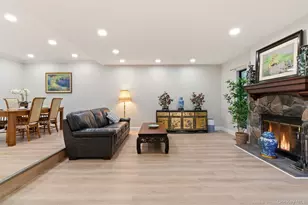 261 Vista Dr, Jericho, NY 11753 - Photo 8