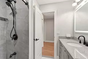 261 Vista Dr, Jericho, NY 11753 - Photo 30