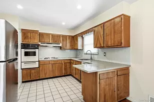 925 Halstead Ave, Mamaroneck, NY 10543 - Photo 14