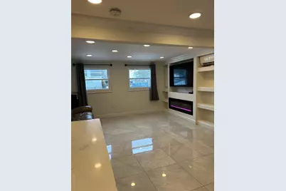 107 Sammis Avenue, Deer Park, NY 11729 - Photo 14