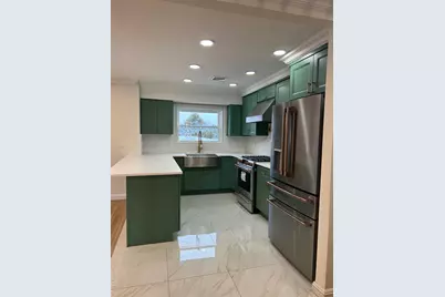107 Sammis Avenue, Deer Park, NY 11729 - Photo 6