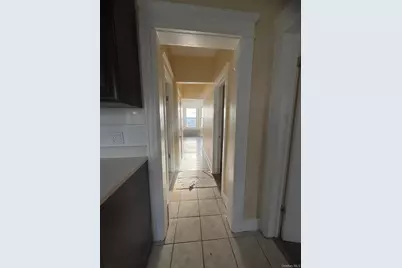 141 Voss Avenue, Yonkers, NY 10703 - Photo 14