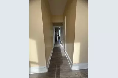 141 Voss Avenue, Yonkers, NY 10703 - Photo 4