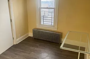 141 Voss Ave, Yonkers, NY 10703 - Photo 16