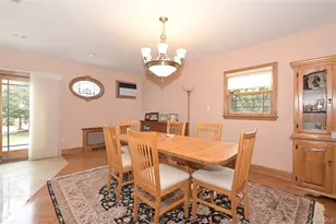 82-49 211th St, Hollis, NY 11427 - Photo 10