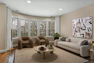 10 Norfolk Rd, Great Neck, NY 11020 - Photo 4