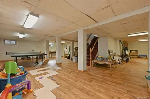 734 Berry Ct, West Hempstead, NY 11552 - Photo 28