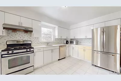 157-11 Cryders Lane, Whitestone, NY 11357 - Photo 10