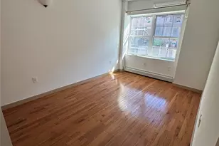 35-19 Leavitt St, Flushing, NY 11354 - Photo 8