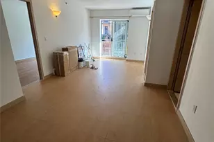 35-19 Leavitt St, Flushing, NY 11354 - Photo 6