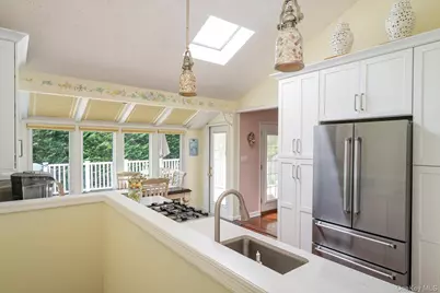 9 Rockaway Place, Massapequa, NY 11758 - Photo 18