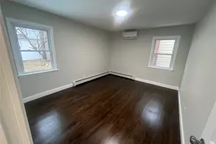 240 Woodfield Rd, West Hempstead, NY 11552 - Photo 16