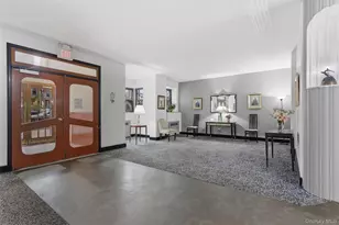 30 Clinton Pl, New Rochelle, NY 10801 - Photo 14