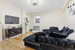 30 Clinton Pl, New Rochelle, NY 10801 - Photo 6