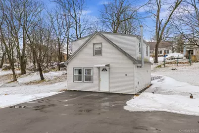 331 Highland Ave Extension, Middletown, NY 10940 - Photo 2