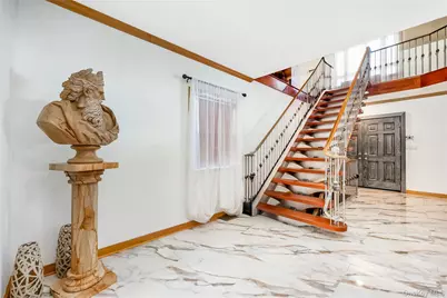 47-56 Glenwood Street, Little Neck, NY 11362 - Photo 14