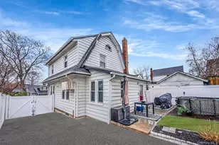 2270 Edna Ct, Baldwin, NY 11510 - Photo 8