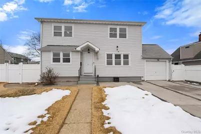 22 Woodcrest Road, Hicksville, NY 11801 - Photo 1