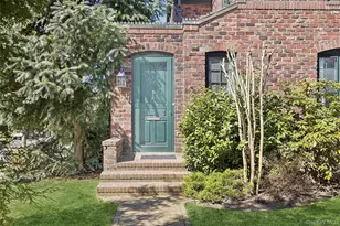 2-05 Puritan Ave, Forest Hills, NY 11375 - Photo 2