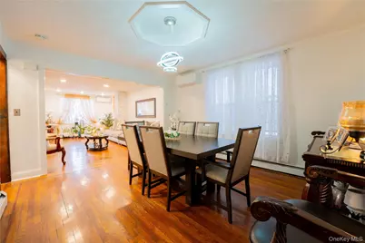 1925 Radcliff Avenue, Bronx, NY 10462 - Photo 4