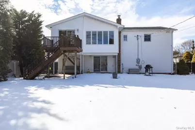 173 Fifty Acre Road S, Smithtown, NY 11787 - Photo 36