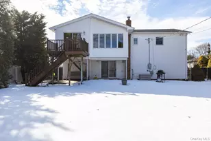 173 Fifty Acre Rd S, Smithtown, NY 11787 - Photo 36