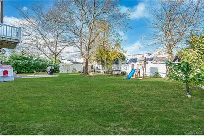 66 Virginia Avenue, Oceanside, NY 11572 - Photo 26