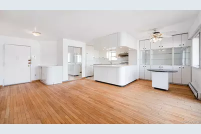 133-36 41st Road #8F, Flushing, NY 11355 - Photo 8