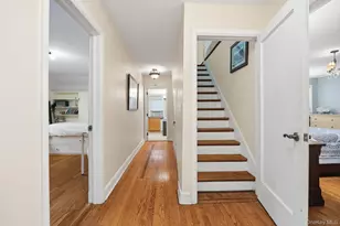 53 Somerset Dr S, Great Neck, NY 11020 - Photo 20