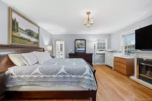 53 Somerset Dr S, Great Neck, NY 11020 - Photo 16