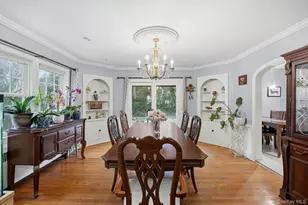 53 Somerset Dr S, Great Neck, NY 11020 - Photo 8