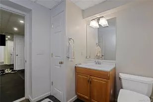 650 Ely Ave, Pelham, NY 10803 - Photo 30