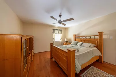 40 E Lincoln Avenue, Massapequa, NY 11758 - Photo 14