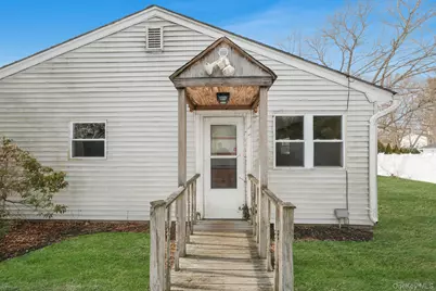 73 Morton Street, Port Jefferson Station, NY 11776 - Photo 4