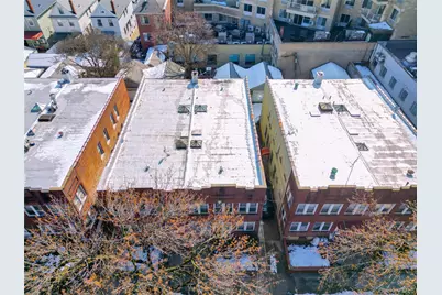 81-20 Dongan Avenue, Elmhurst, NY 11373 - Photo 6