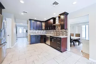 1259 Jerusalem Ave, Merrick, NY 11566 - Photo 16