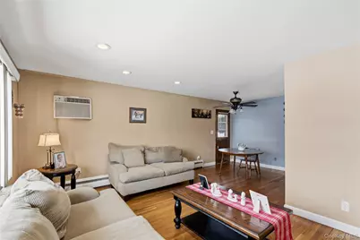 156 N Pine Street, Massapequa, NY 11758 - Photo 4