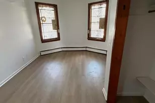 1580 Castleton Ave, New York, NY 10302 - Photo 8