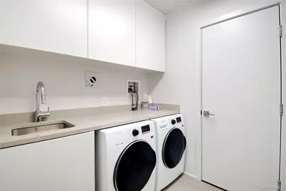 75-34 West Shore Road #34, Port Washington, NY 11050 - Photo 18