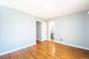 149-62 Powells Cove Blvd, Whitestone, NY 11357 - Photo 16