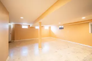 149-62 Powells Cove Blvd, Whitestone, NY 11357 - Photo 16