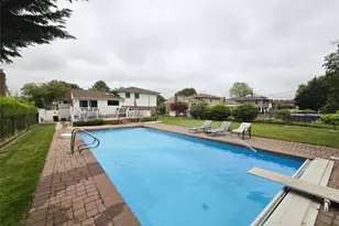 24 Edna Dr, Syosset, NY 11791 - Photo 6