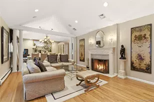 1017 Friendly Rd, Upper Brookville, NY 11771 - Photo 8