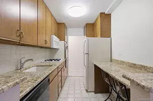 85-10 151st Ave, Howard Beach, NY 11414 - Photo 4