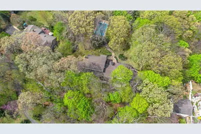 16 Appletree Lane, Huntington Station, NY 11746 - Photo 34