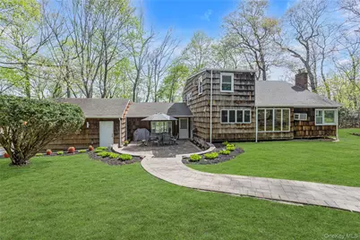 16 Appletree Lane, Huntington Station, NY 11746 - Photo 28