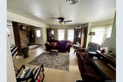 7 Gerhardy Court, East Islip, NY 11730 - Photo 10