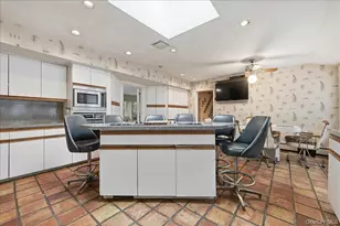 85 Hickory Dr, East Hills, NY 11576 - Photo 18