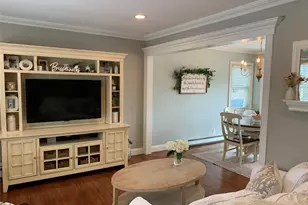 6 Robinson St, Shoreham, NY 11786 - Photo 4